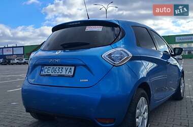 Хэтчбек Renault Zoe 2017 в 