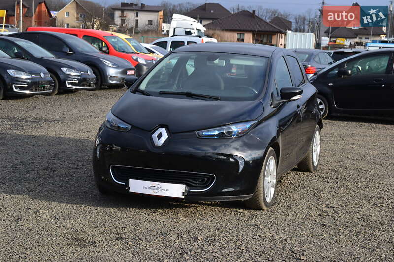 Хэтчбек Renault Zoe 2018 в 