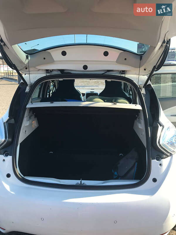 Хэтчбек Renault Zoe 2014 в Полтаве