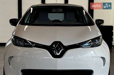 Хэтчбек Renault Zoe 2013 в 