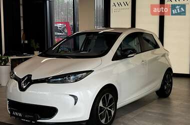 Хэтчбек Renault Zoe 2013 в 