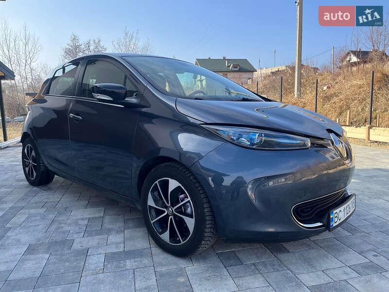 Хэтчбек Renault Zoe 2017 в Трускавце