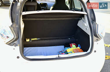 Хетчбек Renault Zoe 2017 в Києві