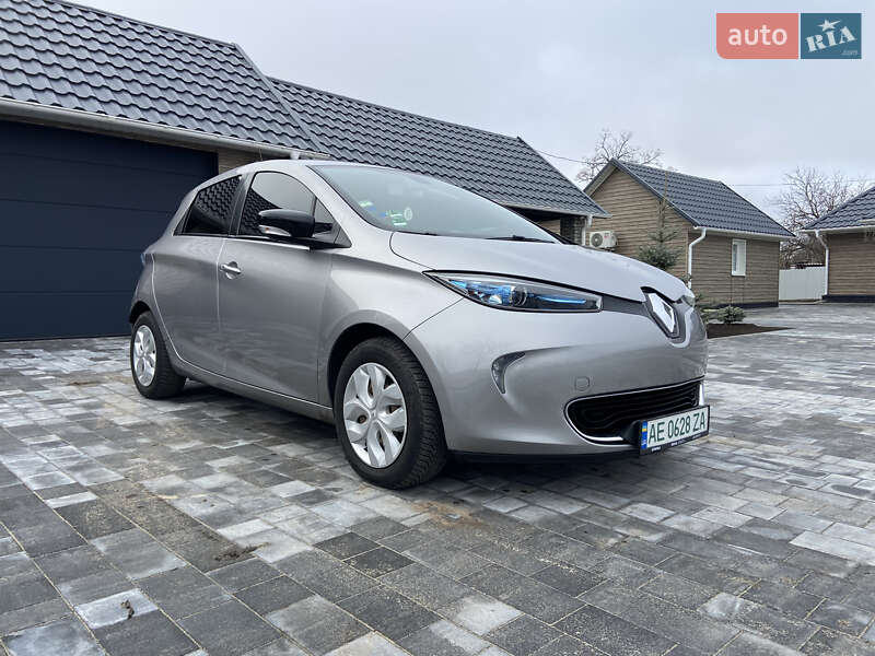 Хэтчбек Renault Zoe 2016 в Васильковке