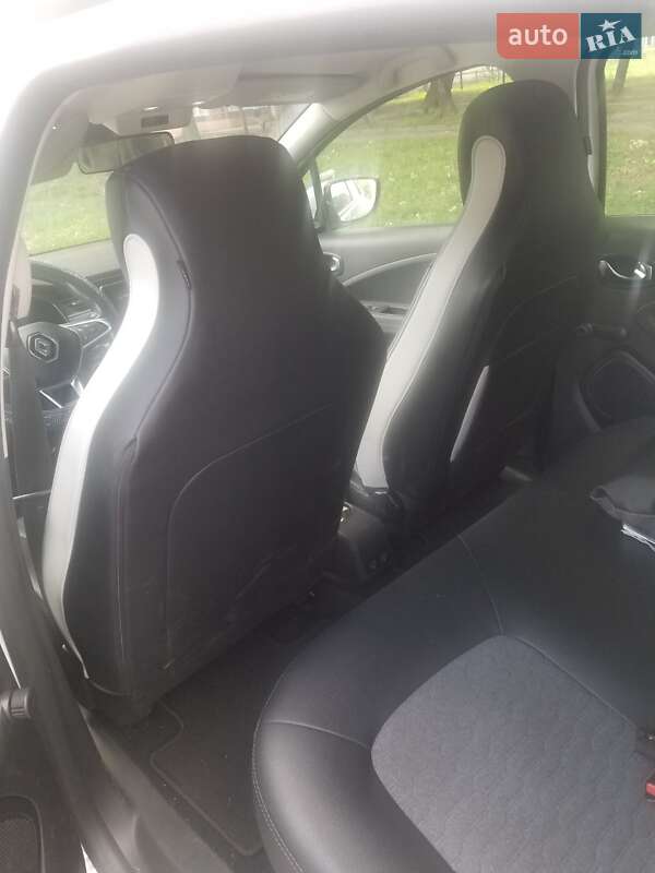 Хетчбек Renault Zoe 2020 в Рівному