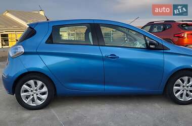 Хэтчбек Renault Zoe 2019 в 