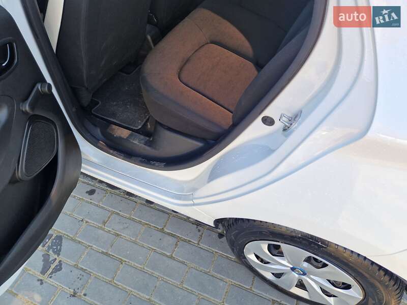 Хетчбек Renault Zoe 2020 в Івано-Франківську