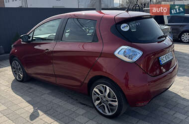 Хэтчбек Renault Zoe 2017 в 
