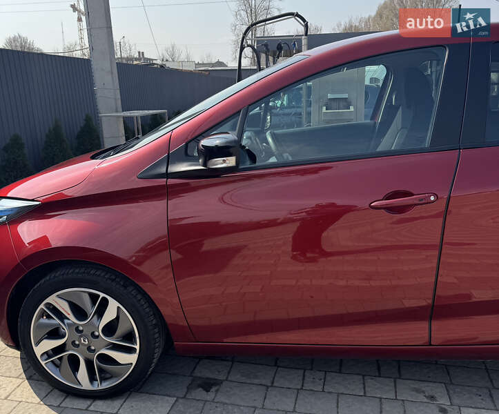 Хэтчбек Renault Zoe 2017 в Львове фото 25 Хэтчбек Renault Zoe 2017 в Львове