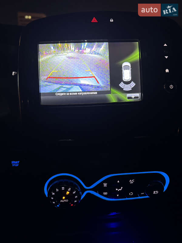 Хэтчбек Renault Zoe 2017 в Львове фото 99 Хэтчбек Renault Zoe 2017 в Львове