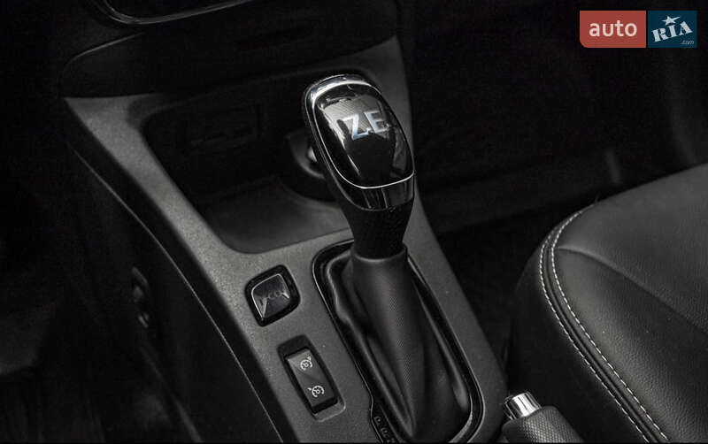 Хетчбек Renault Zoe 2019 в Києві фото 17 Хетчбек Renault Zoe 2019 в Києві