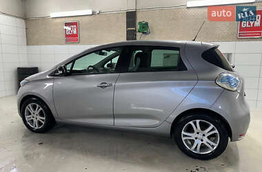 Хэтчбек Renault Zoe 2016 в 