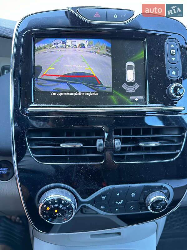 Хэтчбек Renault Zoe 2014 в Киеве
