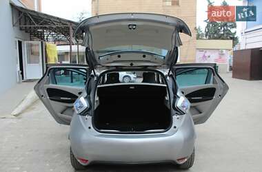 Хэтчбек Renault Zoe 2015 в 
