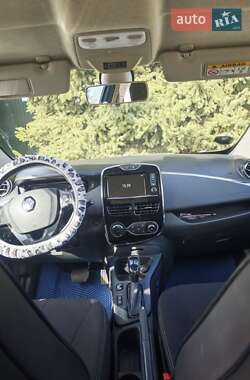 Хэтчбек Renault Zoe 2019 в 
