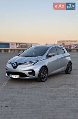 Хэтчбек Renault Zoe 2021 в 