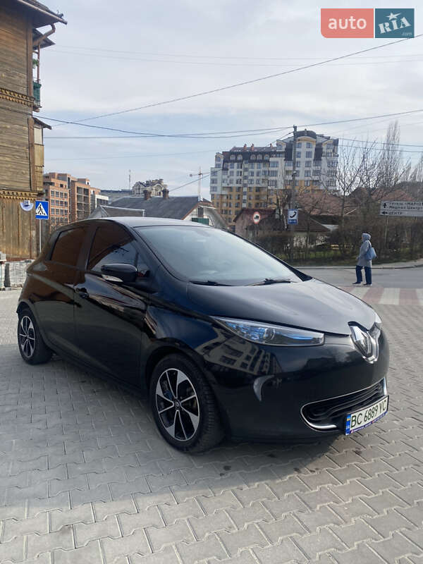 Хэтчбек Renault Zoe 2017 в Трускавце