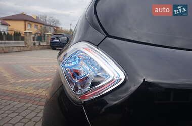 Хетчбек Renault Zoe 2013 в 