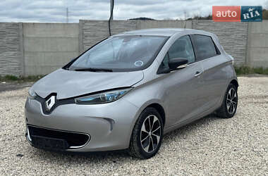 Хэтчбек Renault Zoe 2015 в 
