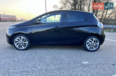 Хэтчбек Renault Zoe 2015 в 