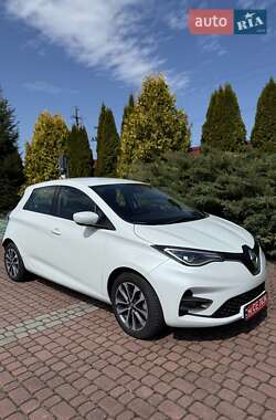 Хэтчбек Renault Zoe 2020 в 