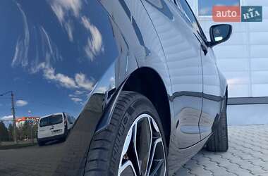 Хэтчбек Renault Zoe 2019 в 