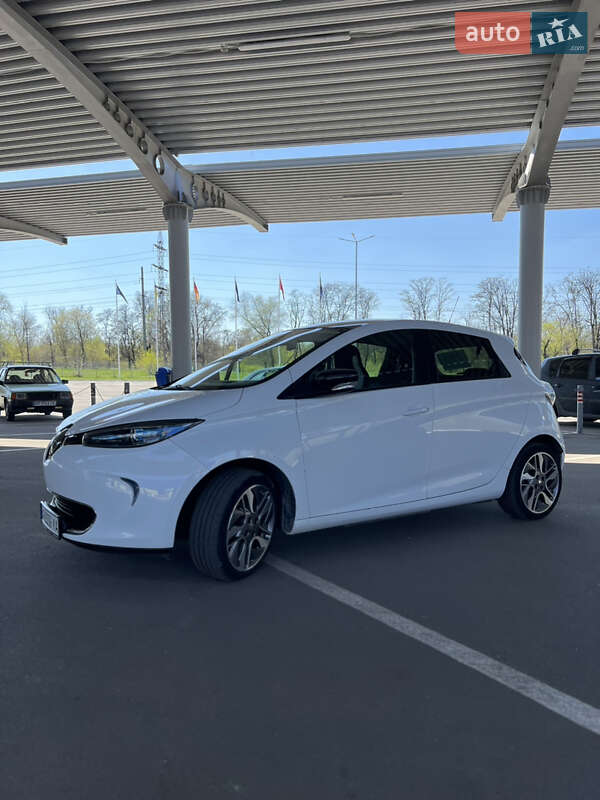 Хетчбек Renault Zoe 2016 в Запоріжжі