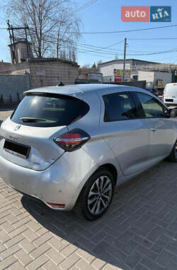 Хэтчбек Renault Zoe 2020 в 