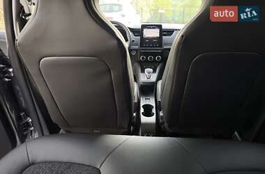 Хэтчбек Renault Zoe 2023 в 
