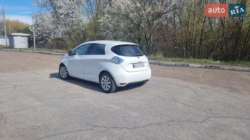 Хэтчбек Renault Zoe 2013 в Житомире фото 7 Хэтчбек Renault Zoe 2013 в Житомире