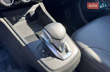 Хетчбек Renault Zoe 2020 в 