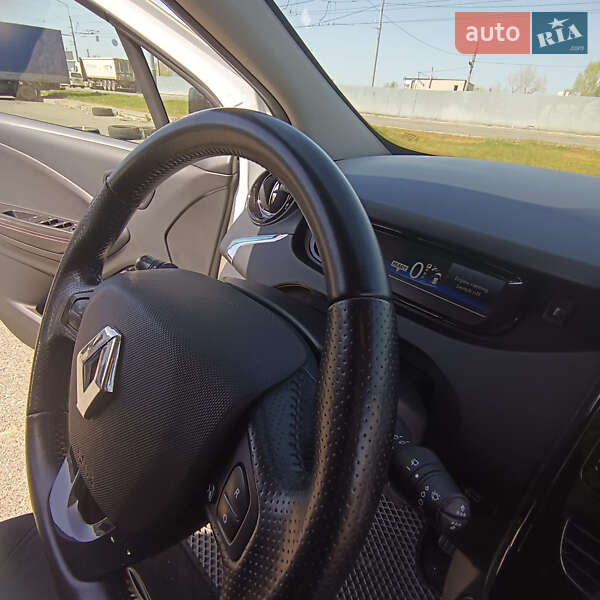 Хэтчбек Renault Zoe 2018 в Киеве