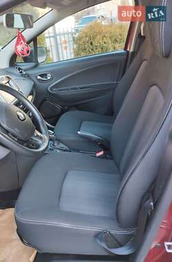 Хэтчбек Renault Zoe 2018 в 