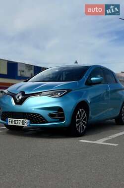 Хэтчбек Renault Zoe 2020 в 