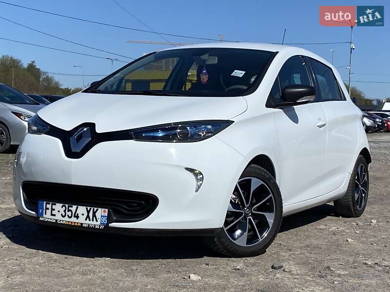 Хэтчбек Renault Zoe 2019 в 