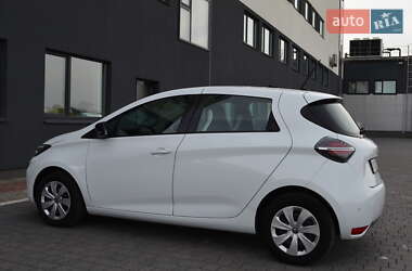 Хэтчбек Renault Zoe 2021 в 