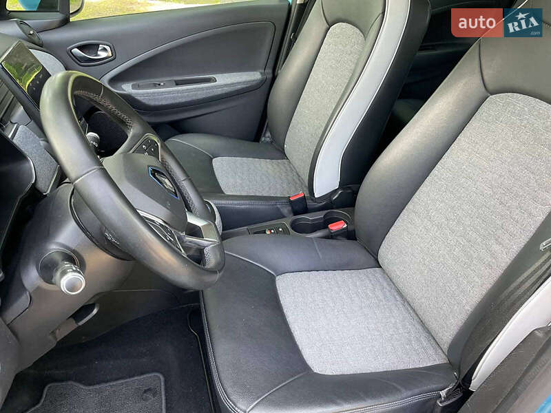 Хэтчбек Renault Zoe 2020 в Киеве