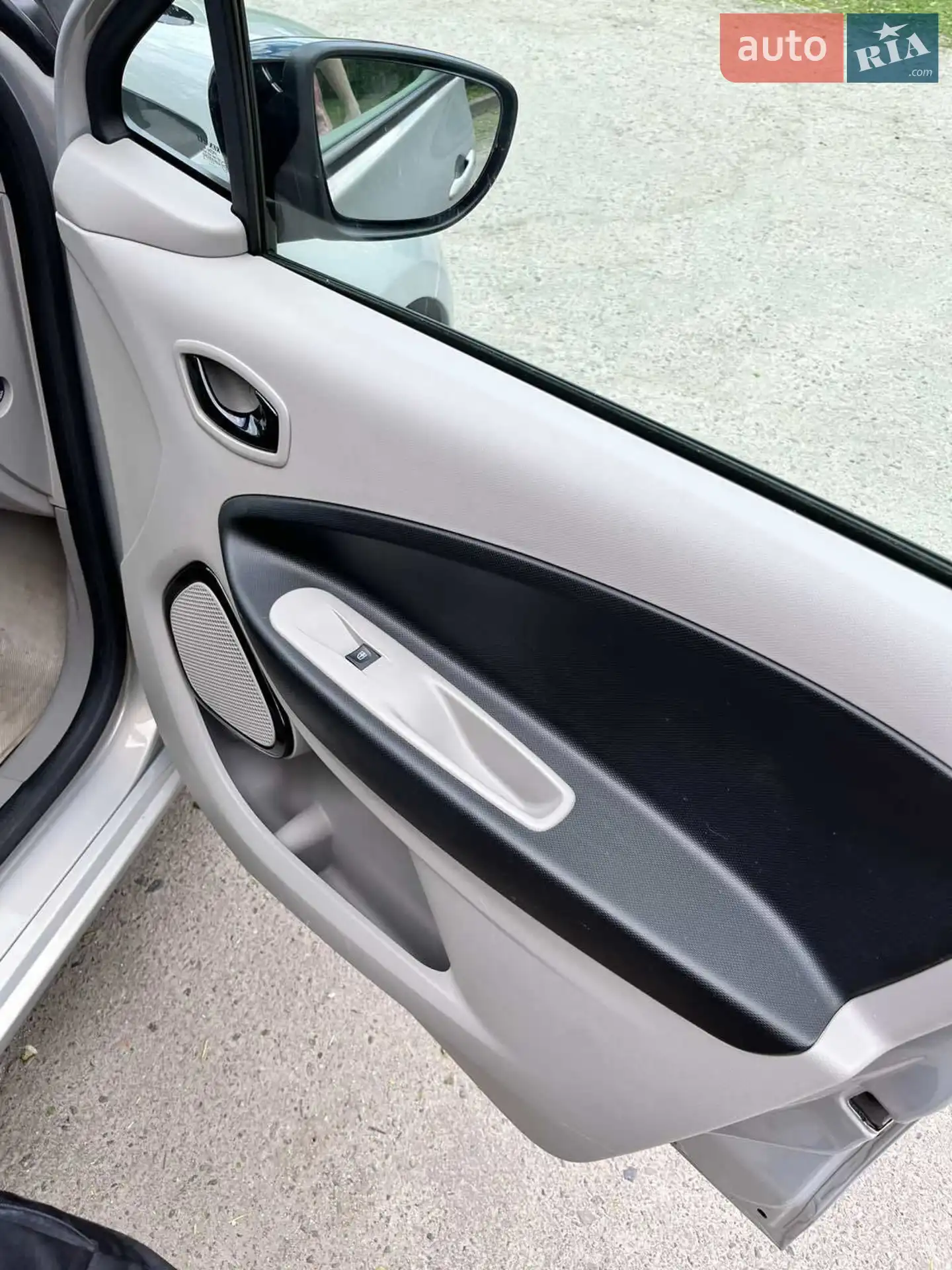 2016 Renault ZOE - мініатюра 6