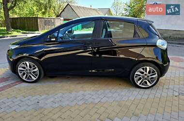 Хетчбек Renault Zoe 2015 в 