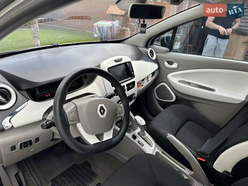 Хетчбек Renault Zoe 2014 в Миколаєві