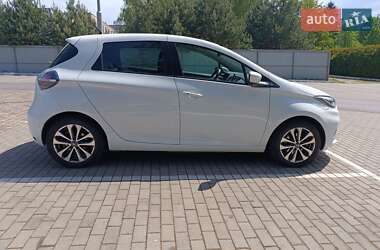 Хэтчбек Renault Zoe 2020 в 