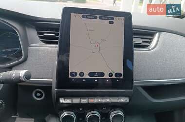 Хэтчбек Renault Zoe 2020 в 