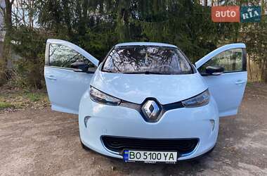 Хэтчбек Renault Zoe 2013 в 