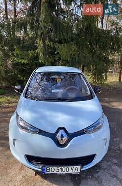 Хэтчбек Renault Zoe 2013 в 
