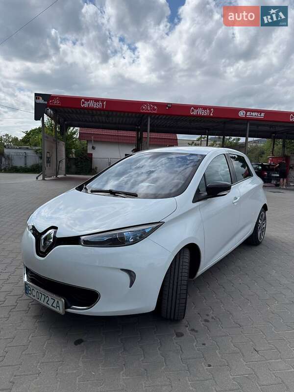 Хэтчбек Renault Zoe 2016 в Львове