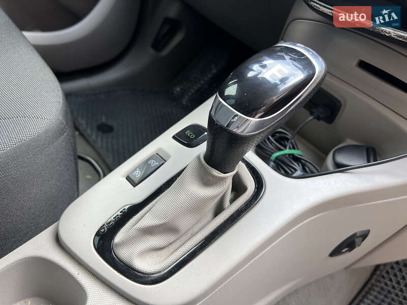 Хетчбек Renault Zoe 2014 в Хмельницькому