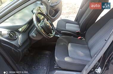 Хетчбек Renault Zoe 2018 в 