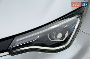 Хэтчбек Renault Zoe 2021 в 