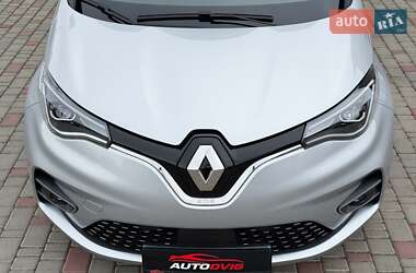 Хэтчбек Renault Zoe 2021 в 