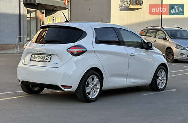 Хетчбек Renault Zoe 2021 в 
